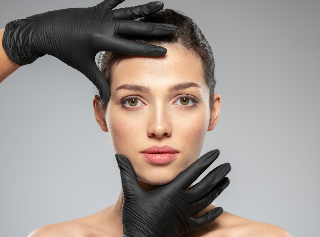 Persönlicher Skin Check zu Beginn des AGE WELL FACE RESET